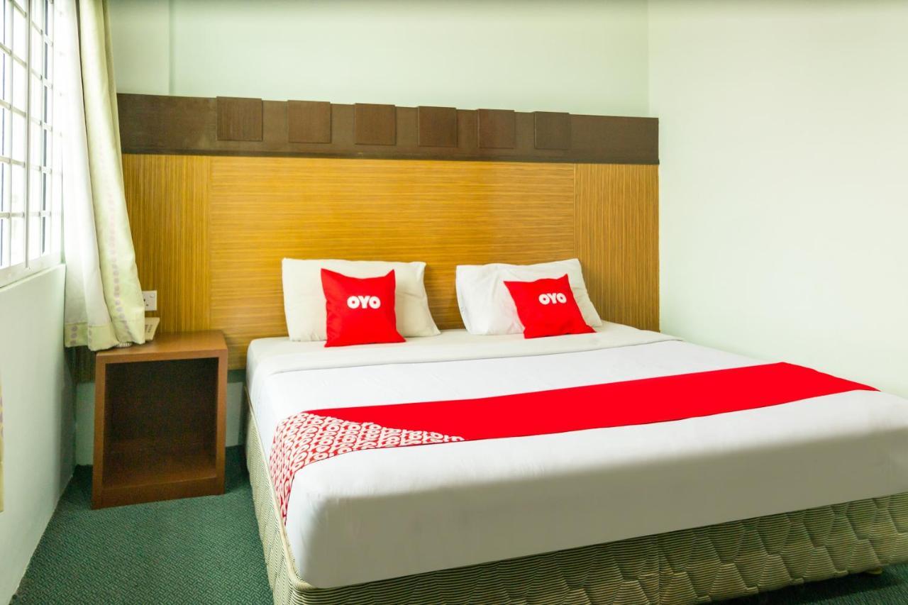 Oyo 89408 Royal Hotel Keningau Eksteriør billede