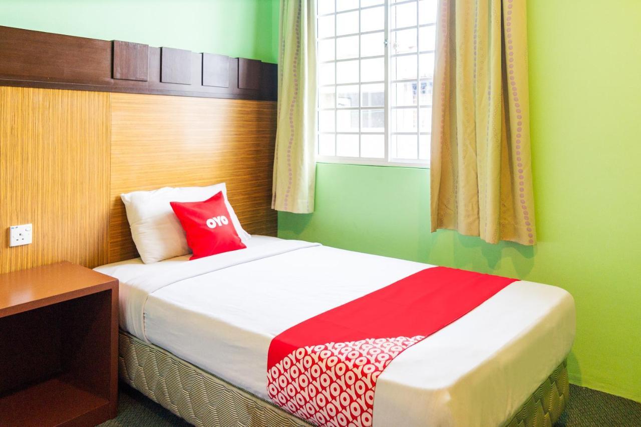 Oyo 89408 Royal Hotel Keningau Eksteriør billede