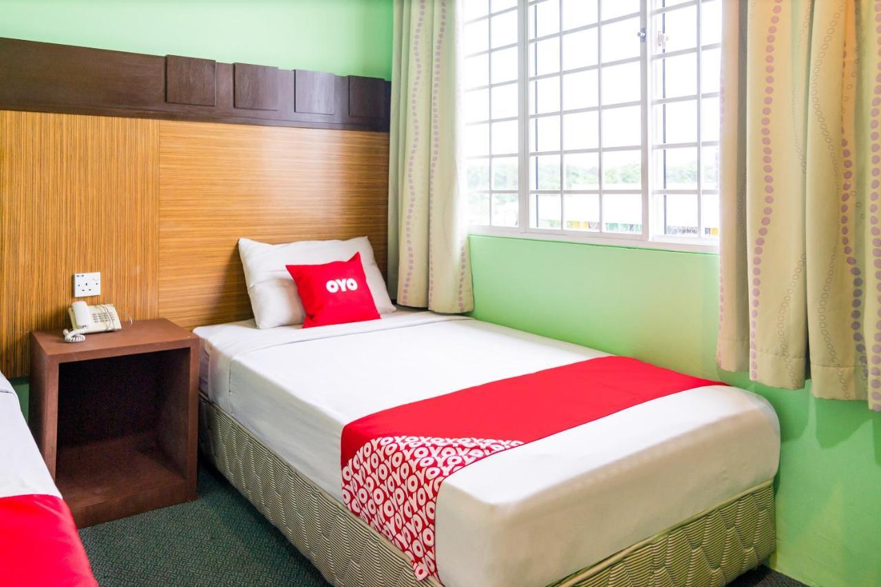Oyo 89408 Royal Hotel Keningau Eksteriør billede
