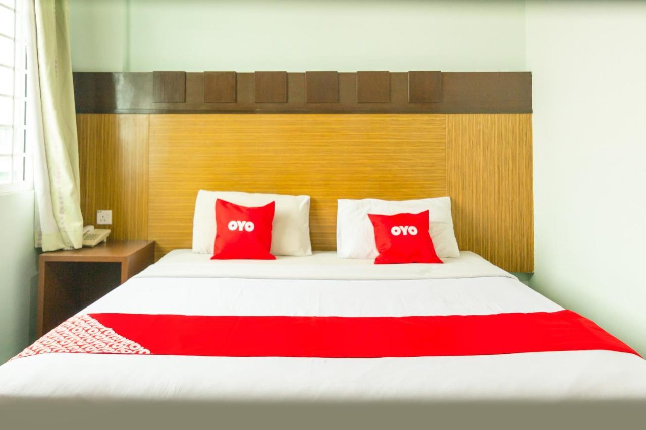 Oyo 89408 Royal Hotel Keningau Eksteriør billede