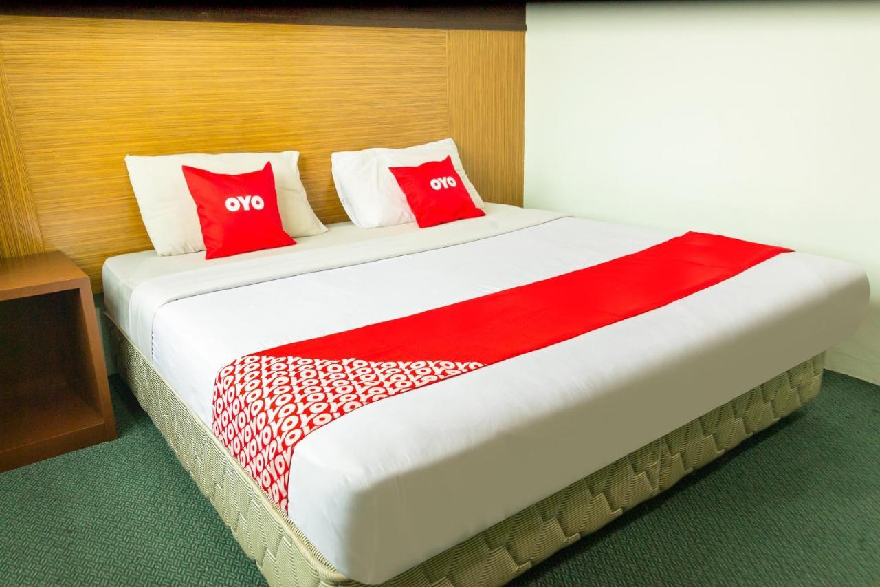Oyo 89408 Royal Hotel Keningau Eksteriør billede