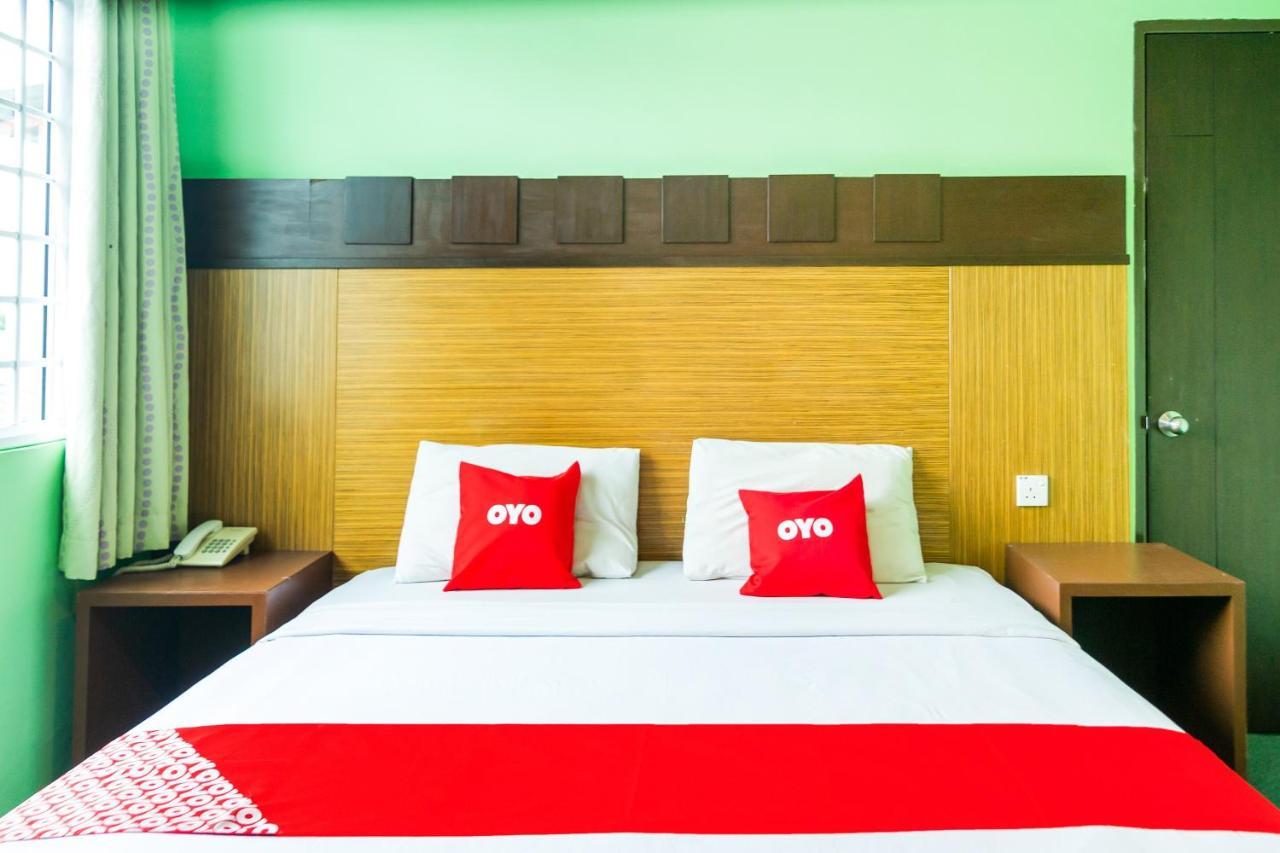 Oyo 89408 Royal Hotel Keningau Eksteriør billede