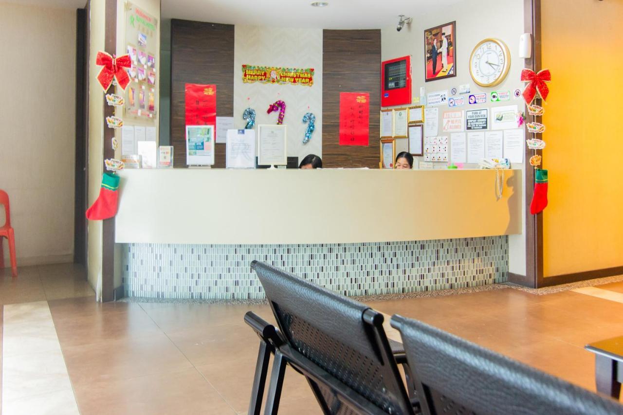 Oyo 89408 Royal Hotel Keningau Eksteriør billede